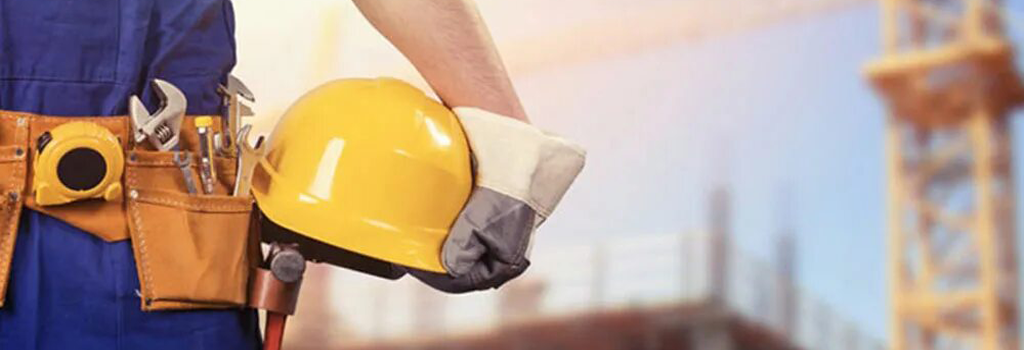 Detay Karot olarak, karot delme, karot kesme ve hidrolik karot uygulamalarında iş sağlığı ve güvenliğini önceliğimiz kabul ederiz. Yürürlükteki mevzuata uygun çalışır, riskleri önceden tespit ederek gerekli tedbirleri alır, çalışanlarımız için güvenli ve sağlıklı bir çalışma ortamı sağlamayı temel ilke ediniriz.